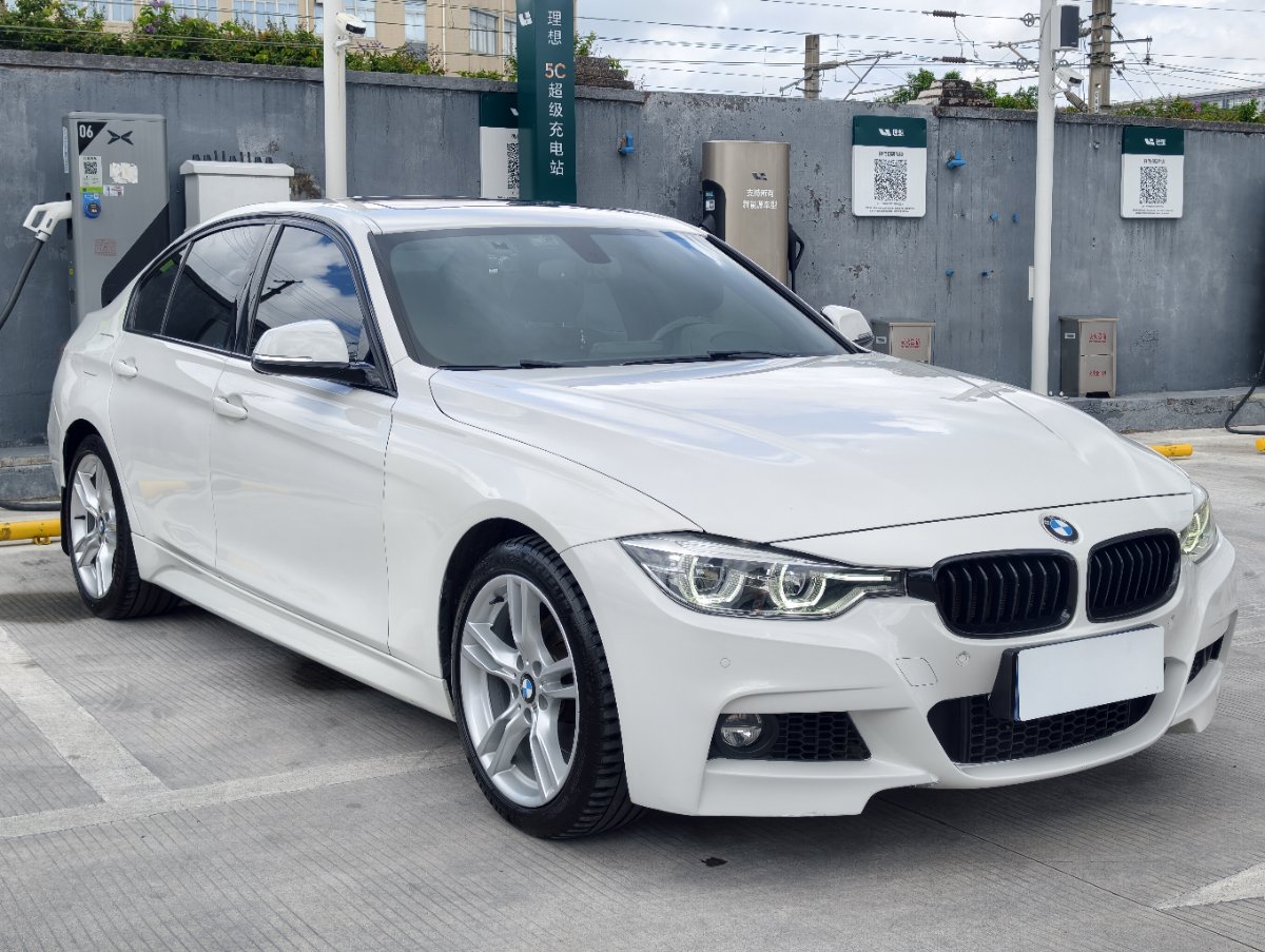 BMW 3 Series 2018 #2 BMW 3 Series 2018 car image #2