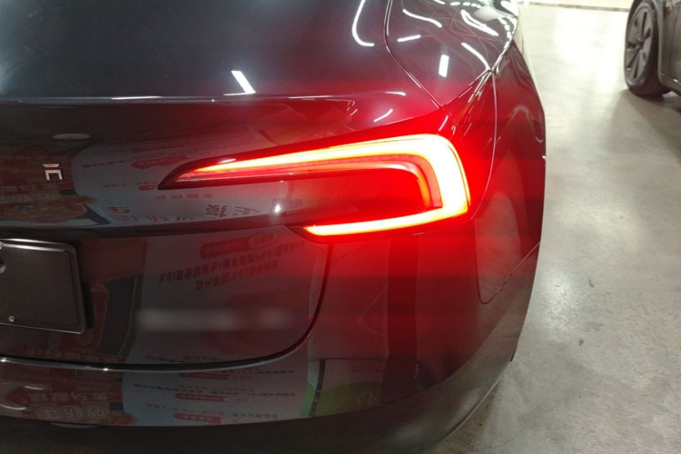 Tesla Model 3 2025 #8 Tesla Model 3 2025 car image #8