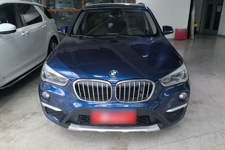 BMW X1 2018 #3 BMW X1 2018 car image #3
