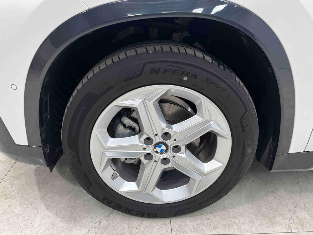 BMW X1 2023 car image #17