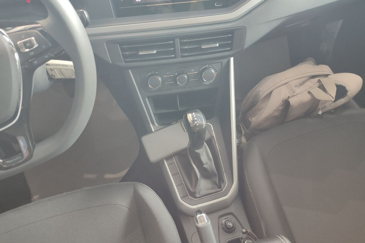 Volkswagen Polo 2024 car image #14