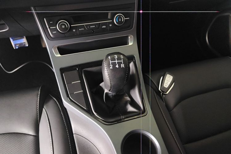 GEELY Emgrand 2020 #14 GEELY Emgrand 2020 car image #14