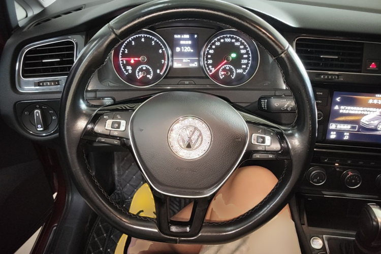 Volkswagen Golf 2018 #11 Volkswagen Golf 2018 car image #11
