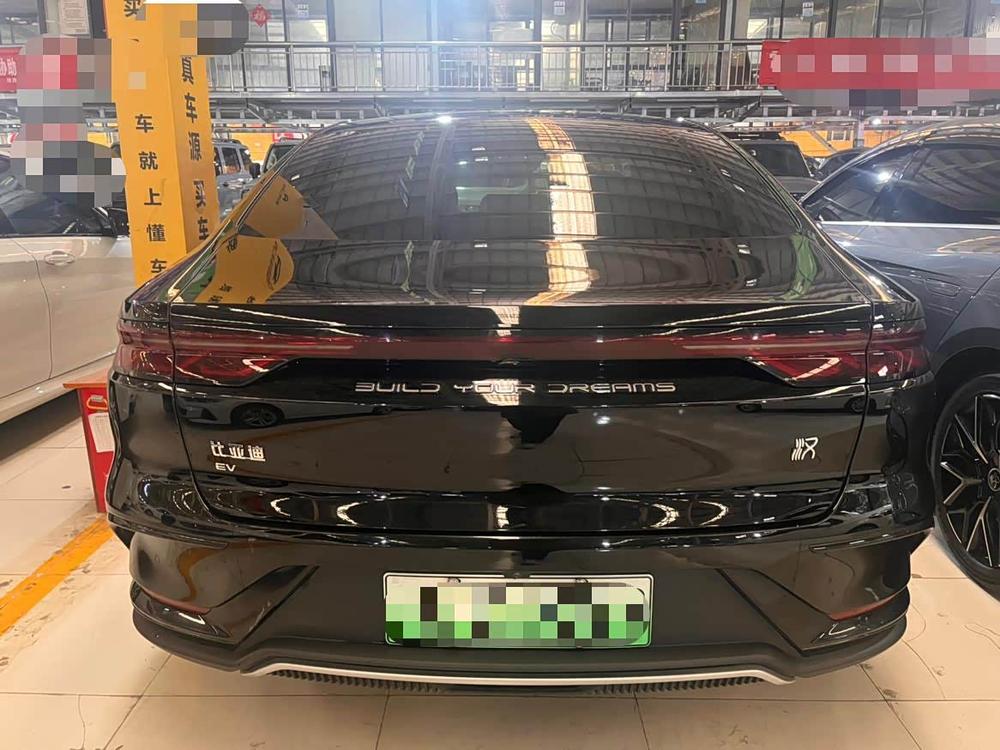 BYD Han 2025 car image #5