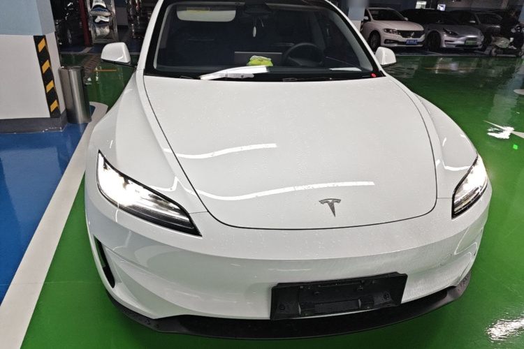 Tesla Model 3 2024 #3 Tesla Model 3 2024 car image #3
