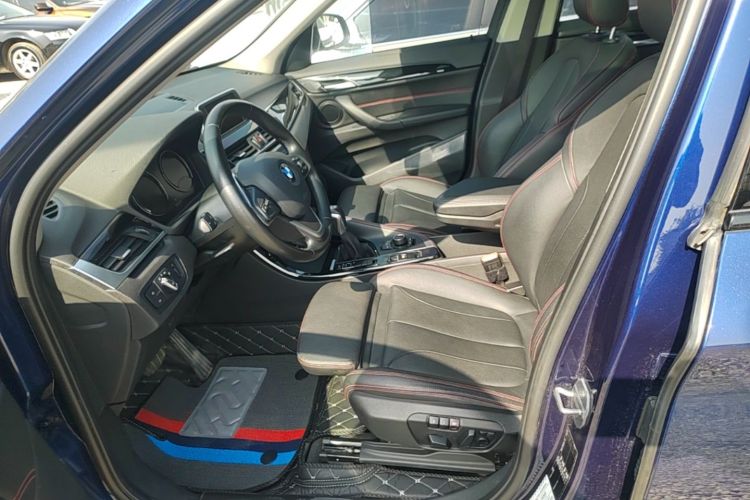 BMW X1 2018 #15 BMW X1 2018 car image #15