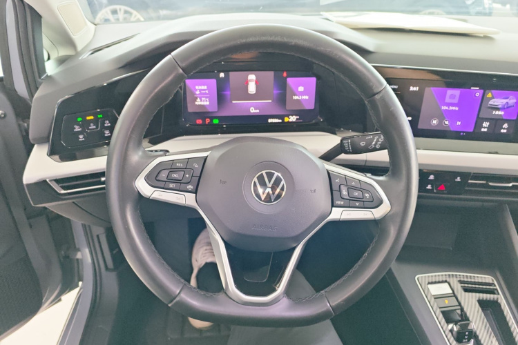 Volkswagen Golf 2021 imagem de carro #11