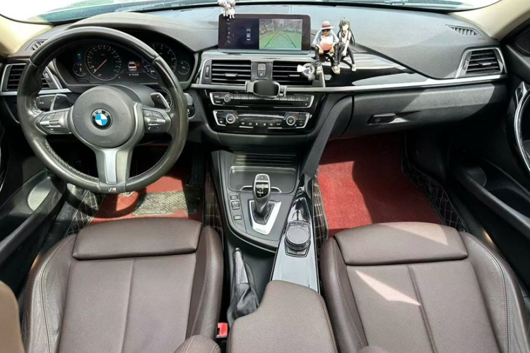 BMW 3 Series 2018 #10 BMW 3 Series 2018 car image #10