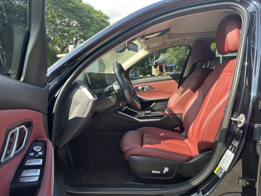 BMW i3 2023 image de voiture #9