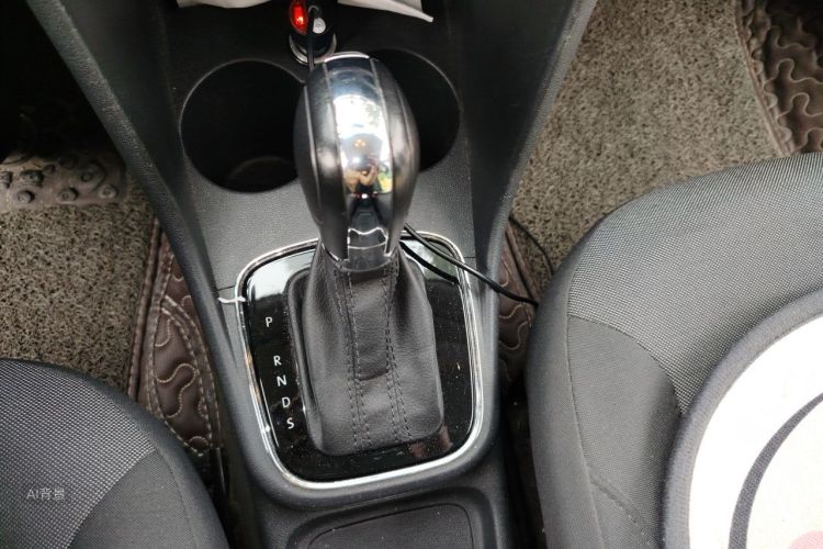 Volkswagen Polo 2019 #16 Volkswagen Polo 2019 car image #16