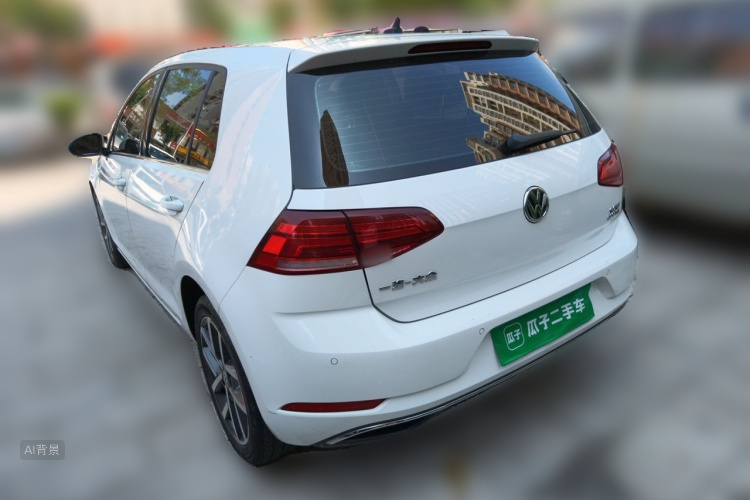 Volkswagen Golf 2020 car image #5