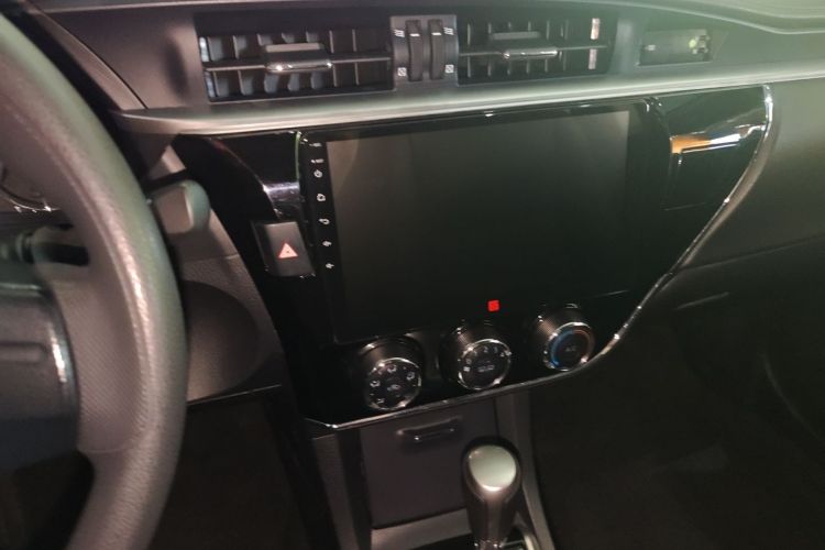 Toyota Corolla 2017 car image #14