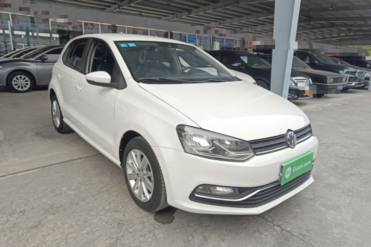 Volkswagen Polo 2016 car image #4