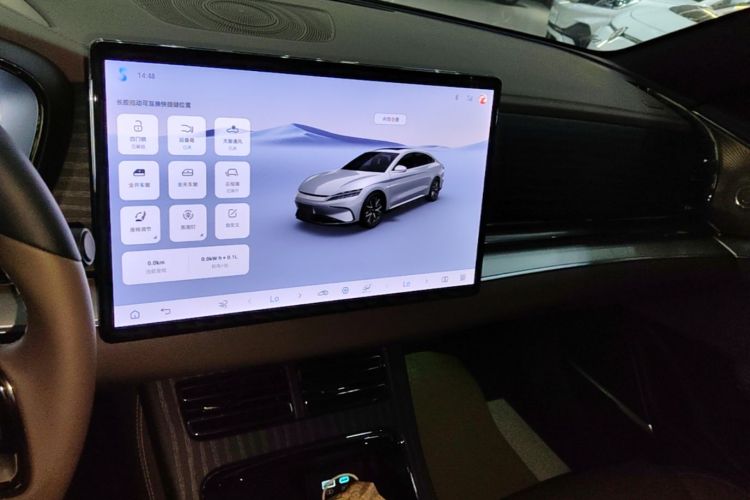 BYD Han 2024 car image #13