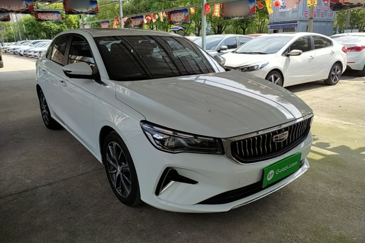GEELY Emgrand 2022 #4 GEELY Emgrand 2022 car image #4