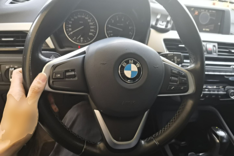 BMW X1 2016 immagine di auto #11