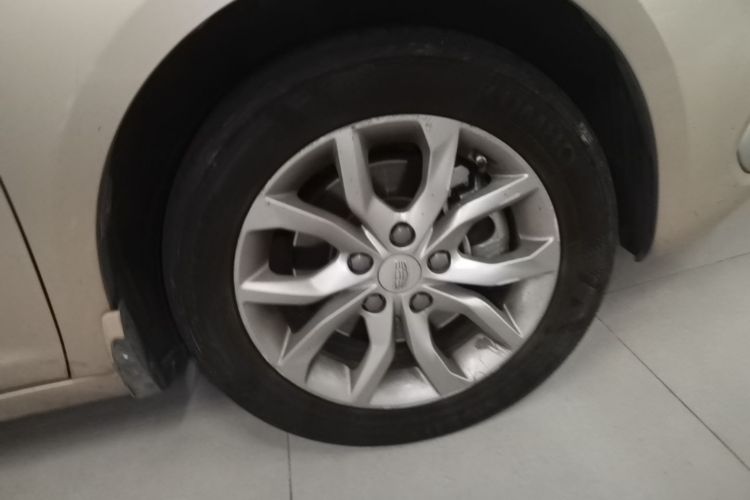 GEELY Emgrand GL 2017 car image #9