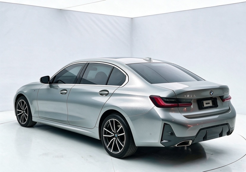 BMW 3 Series 2024 car image #7