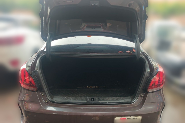 MG 5 2021 immagine di auto #21