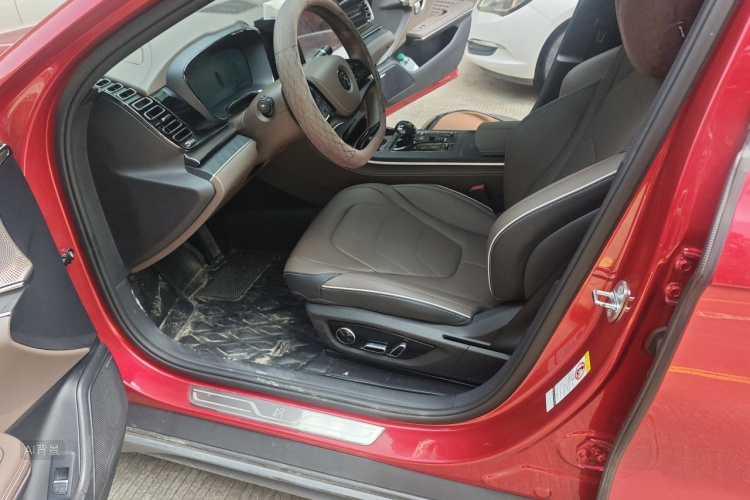 BYD Han 2022 car image #18