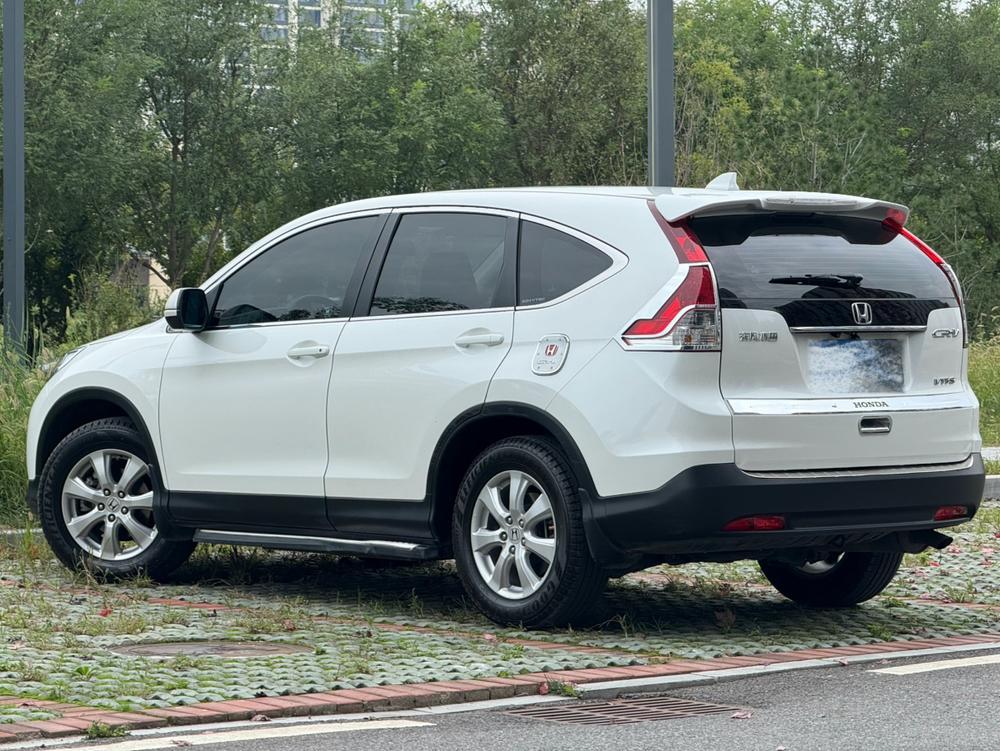 Honda CR-V 2014 #4 Honda CR-V 2014 car image #4