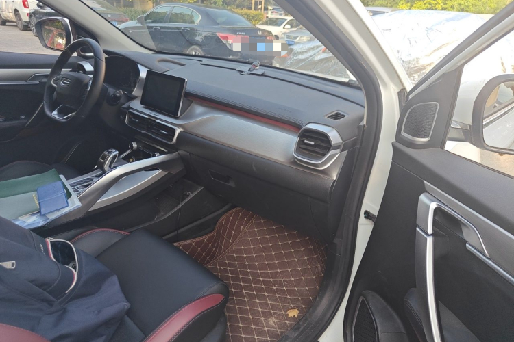 GEELY Coolray 2021 car image #25