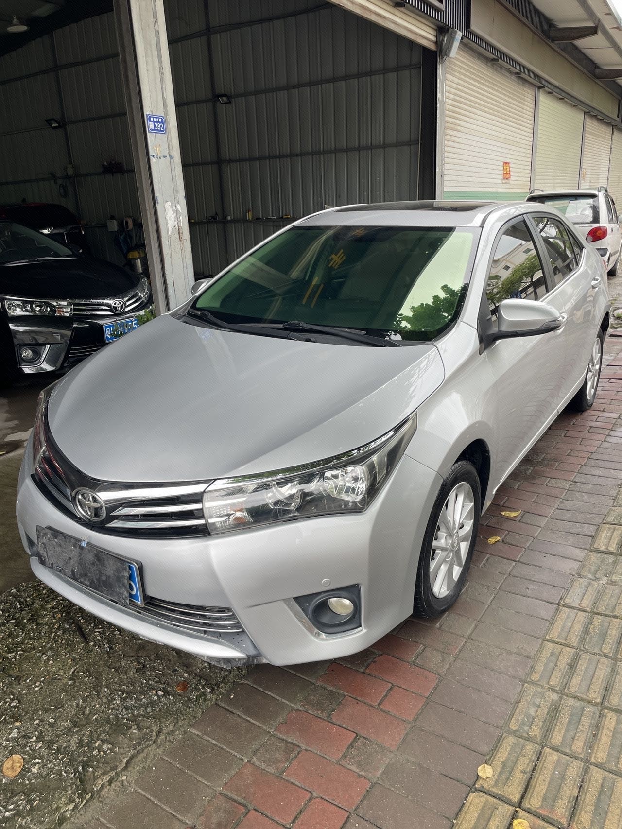 Toyota Corolla 2015 Toyota Corolla 2015 car image