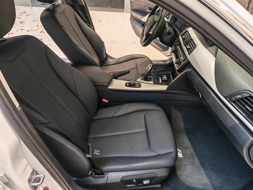 BMW 3 Series 2014 car image #9