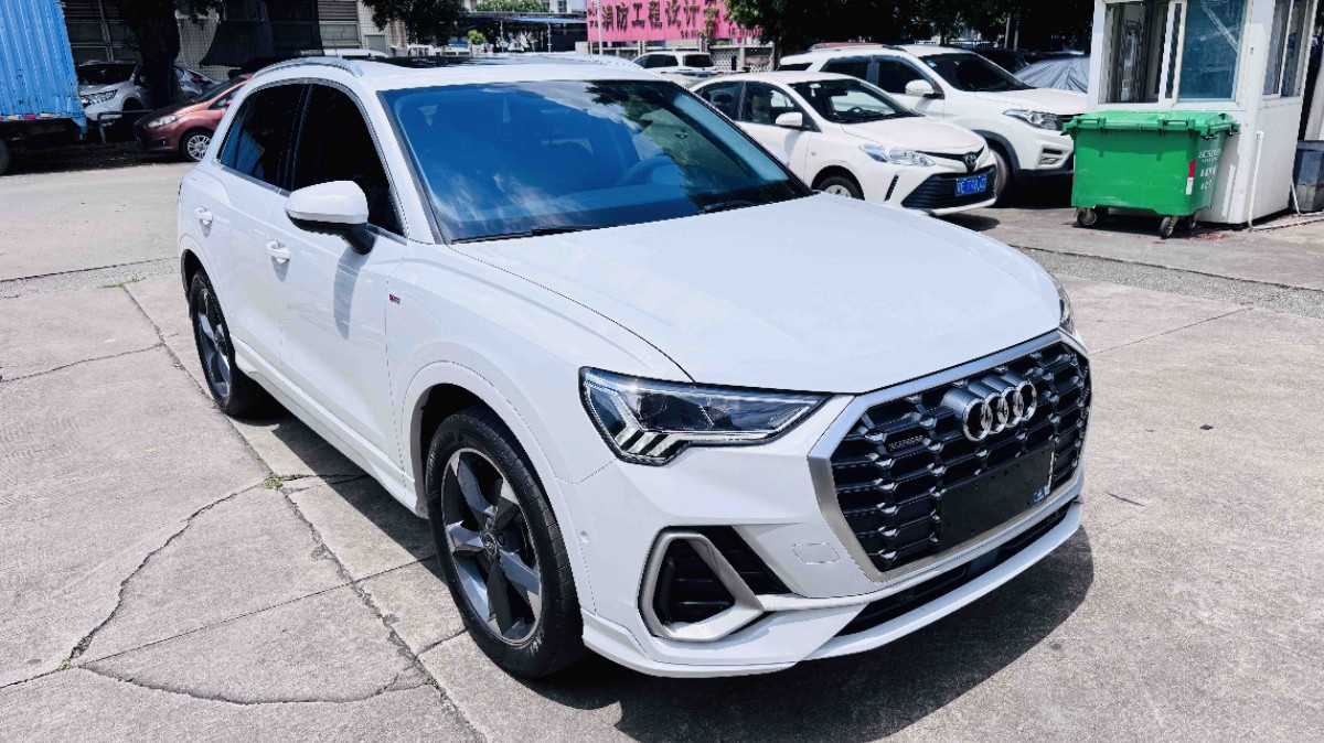 Audi Q3 2022 #3 Audi Q3 2022 car image #3