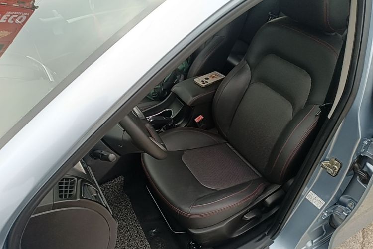 GEELY Emgrand 2015 #19 GEELY Emgrand 2015 car image #19