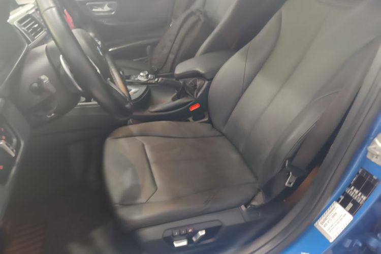 BMW 3 Series 2017 car image #15