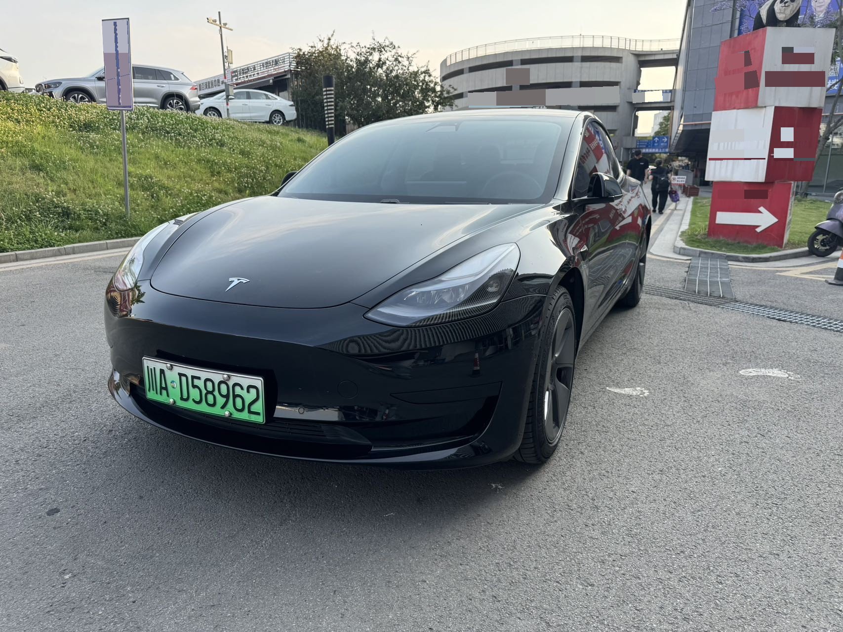 Tesla Model 3 2021 car image 