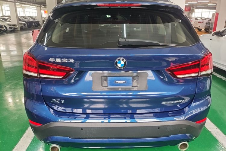 BMW X1 2021 #6 BMW X1 2021 car image #6