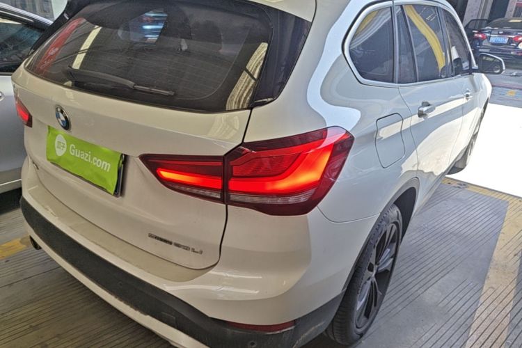 BMW X1 2021 car image #8