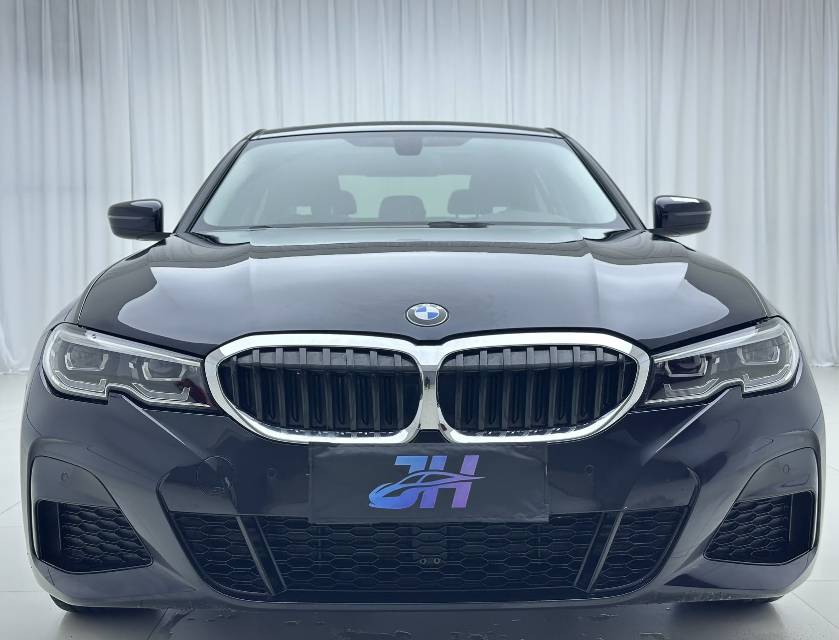 BMW 3 Series 2022 #2 BMW 3 Series 2022 car image #2