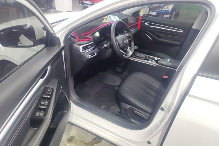 GEELY Emgrand 2022 car image #16