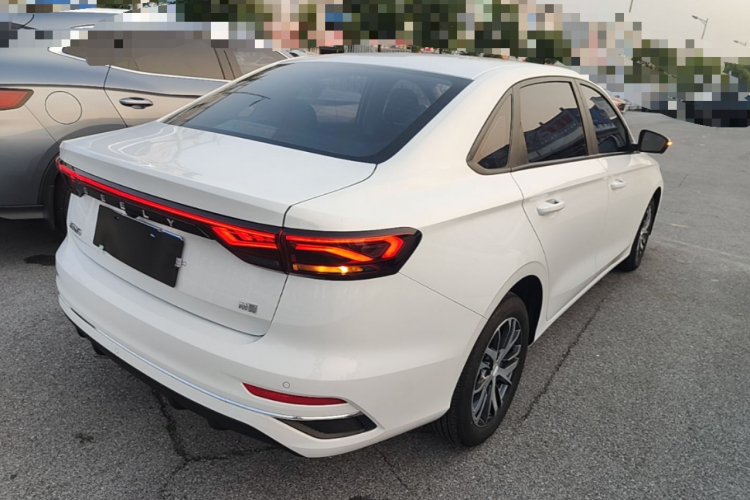 GEELY Emgrand 2025 #5 GEELY Emgrand 2025 immagine di auto #5