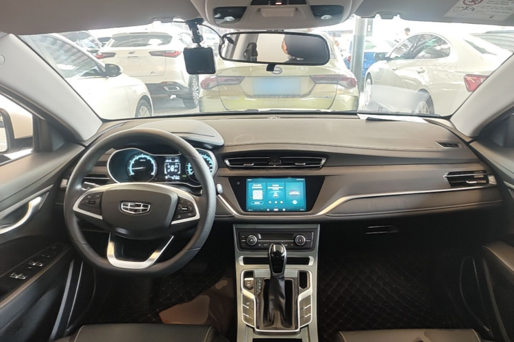 GEELY Emgrand 2021 car image #10