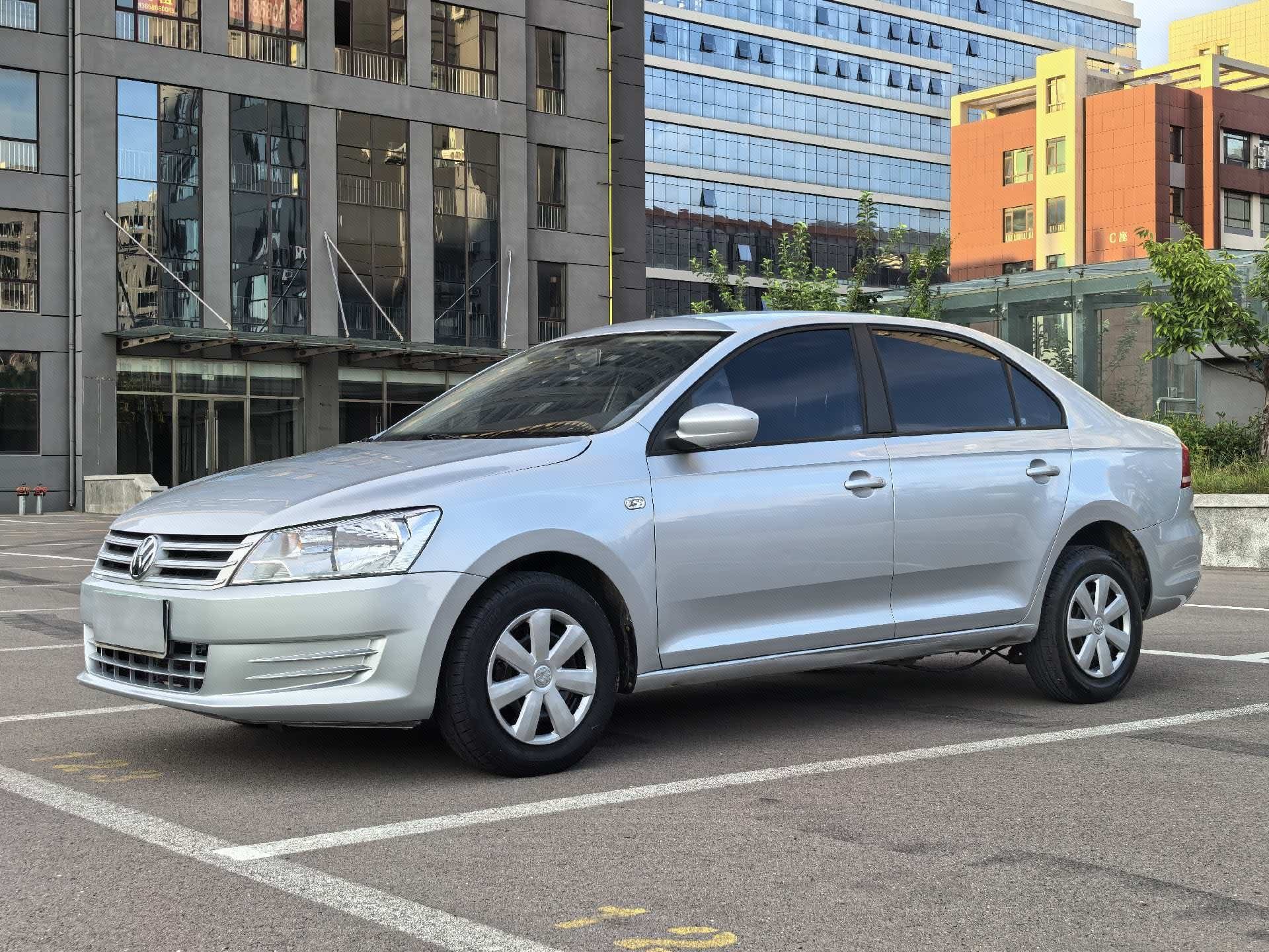 Volkswagen Santana 2013 Volkswagen Santana 2013 car image