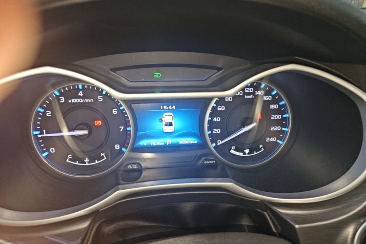 GEELY Emgrand 2017 #12 GEELY Emgrand 2017 car image #12