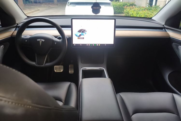 Tesla Model Y 2021 #10 Tesla Model Y 2021 car image #10
