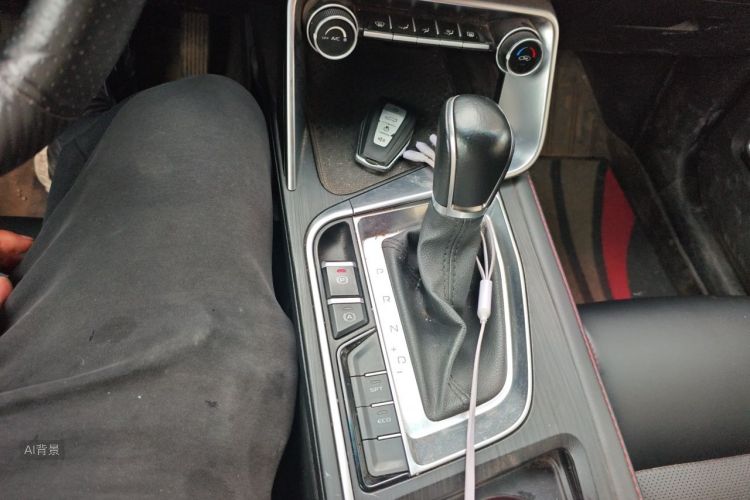 GEELY Binray 2019 car image #16