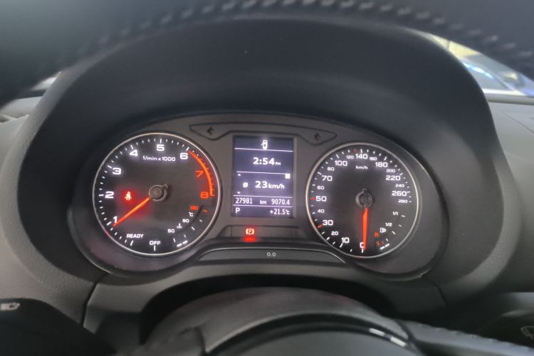 Audi A3 2020 immagine di auto #16