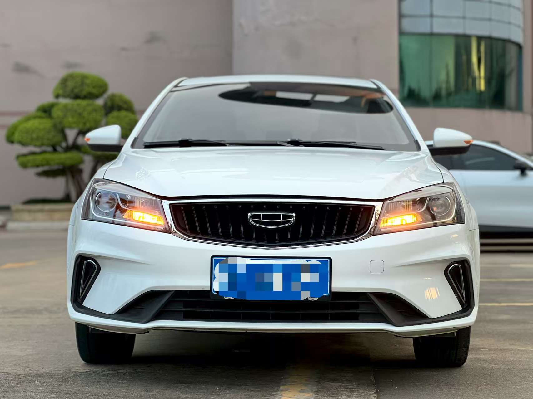 GEELY Emgrand 2021 #2 GEELY Emgrand 2021 car image #2