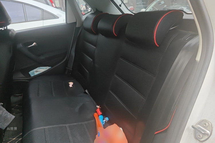 Volkswagen Polo 2018 car image #19