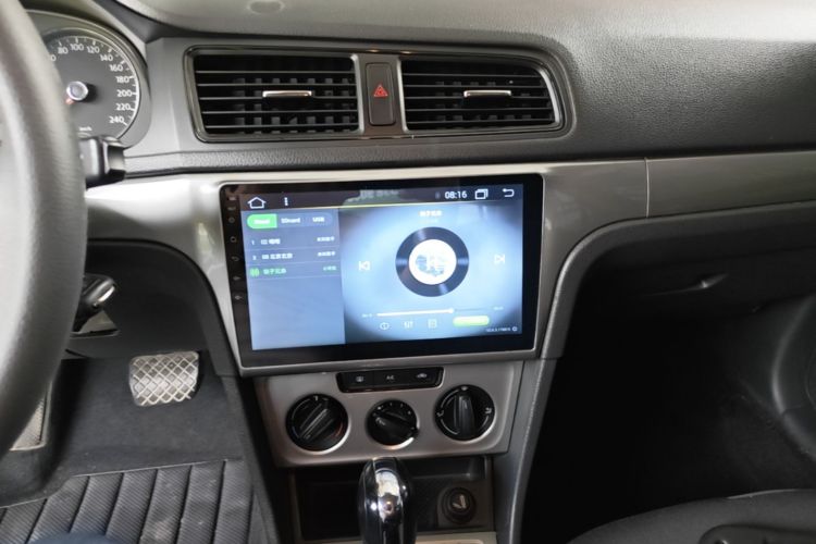 Volkswagen Lavida 2017 car image #13