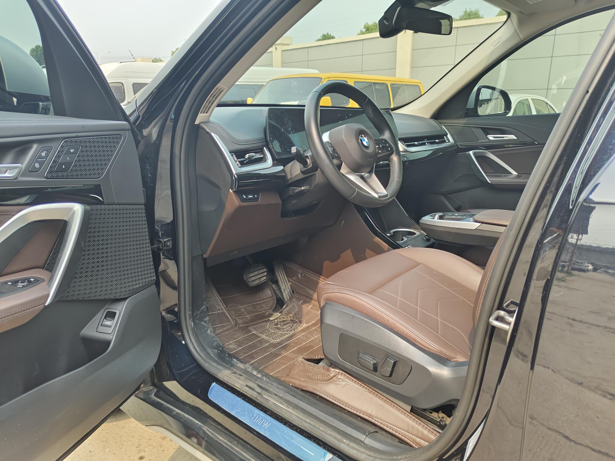 BMW X1 2023 immagine di auto #5