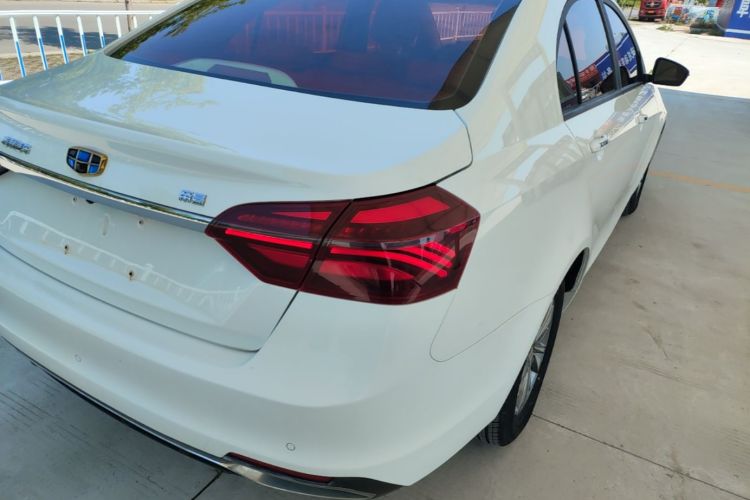 GEELY Emgrand 2018 #8 GEELY Emgrand 2018 car image #8