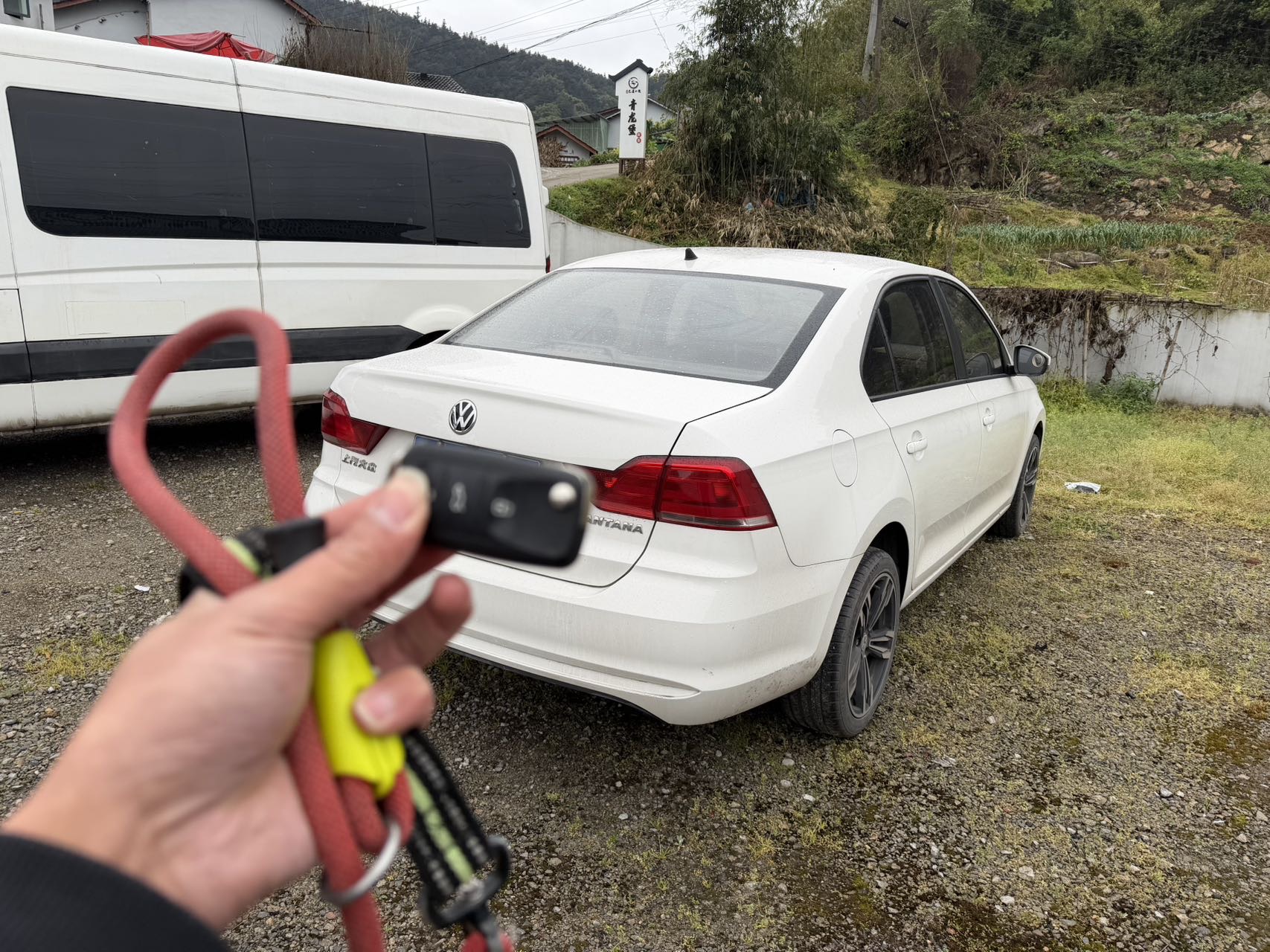 Volkswagen Santana 2022 car image #5
