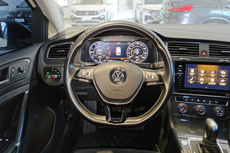 Volkswagen Golf 2020 #11 Volkswagen Golf 2020 car image #11